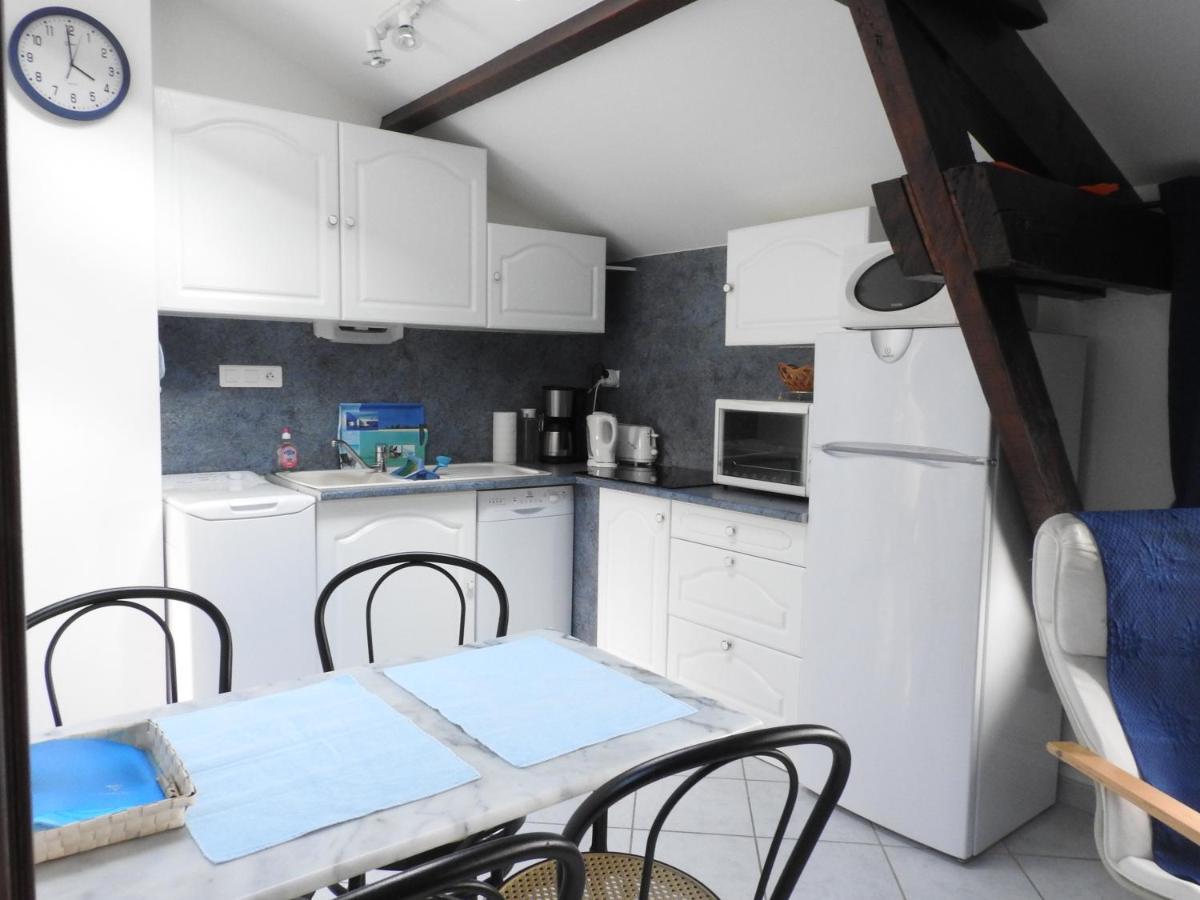 Villa La Charmatiere Haute-Rivoire Zimmer foto