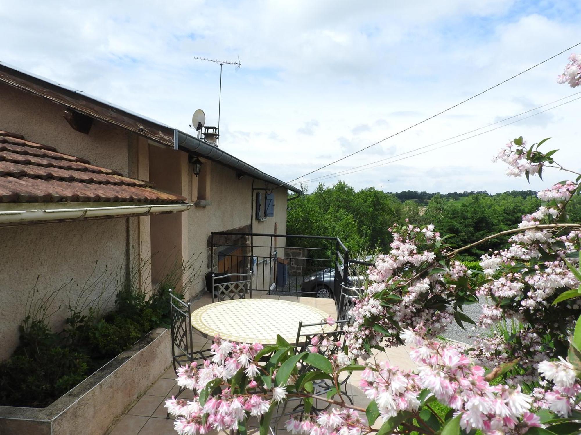 Villa La Charmatiere Haute-Rivoire Zimmer foto